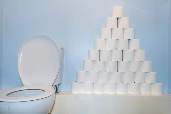 Huge Pile Toilet Paper Stacked Next Toilet — Stock Photo, Image