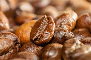 Kahve çekirdekleri kocaman. Makro kahve.