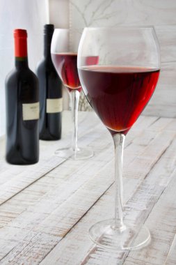 Kırmızı şarap.