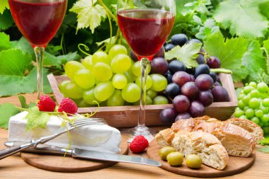 şarap ve peynir