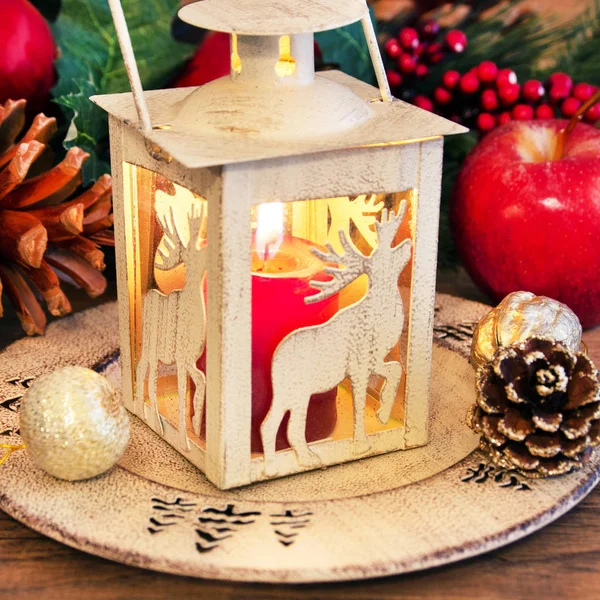 Karácsonyi dekoráció csillag és gyertya — Stock Fotó
