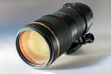 Kullanılan Tamron merceği 70-200 mm f / 2.8