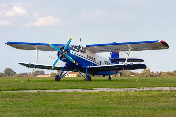 Aeroklub Lubelski Radawiec Poland 2018 Aircraft Abm Antonov Biplane — 스톡 사진