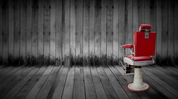 Antique barber chair in room (shop) — Stock Photo, Image