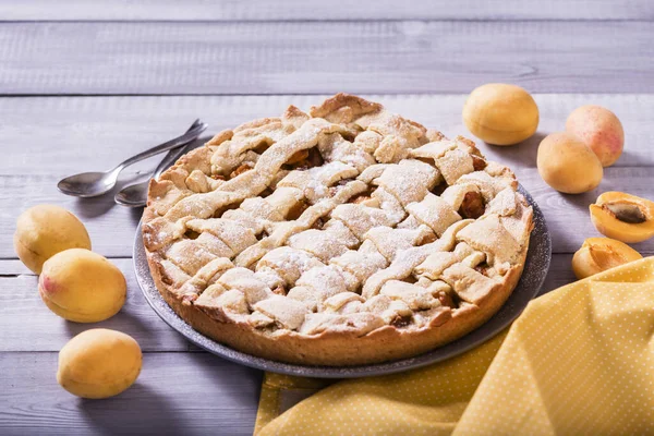 Apricot Pie Wooden Table — Stock Photo, Image