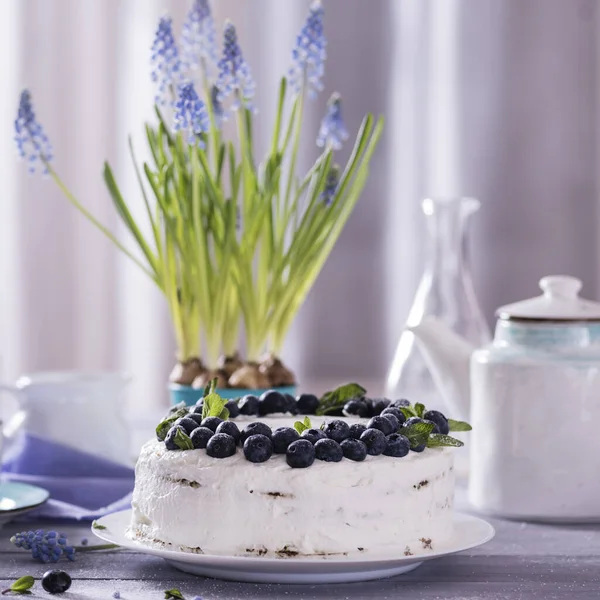 Beautiful Tasty Cake White Cream Fresh Blueberries Decorated Mint Leaves — Stock Photo, Image