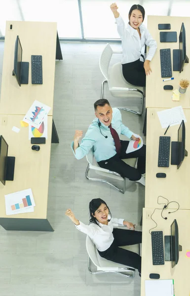 Equipo Del Centro Llamadas Hombres Mujeres Jóvenes Están Trabajando Duro — Foto de Stock