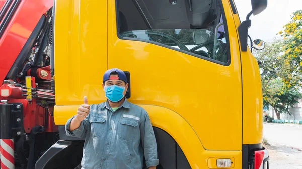 Truck Driver Asian Man Standing Door Car Put Mask Prevent — Stock Photo, Image