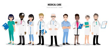 Bir grup doktor ve hemşire farklı pozlarda bir arada duruyorlar. Beyaz arka planda çalışan sağlık çalışanları. Hastane personeli. Çizgi film karakter tasarım vektörü
