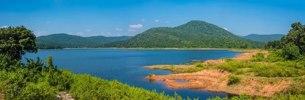 Jezioro Burudih w Ghatsila — Zdjęcie stockowe