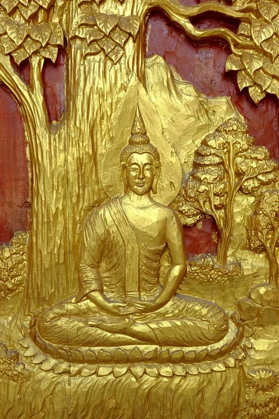 Antica Scultura Legno Buddha Oro Immagine Sulla Porta Del Tempio — Foto Stock