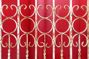 Kavisli Çelik Çiti Kapat.