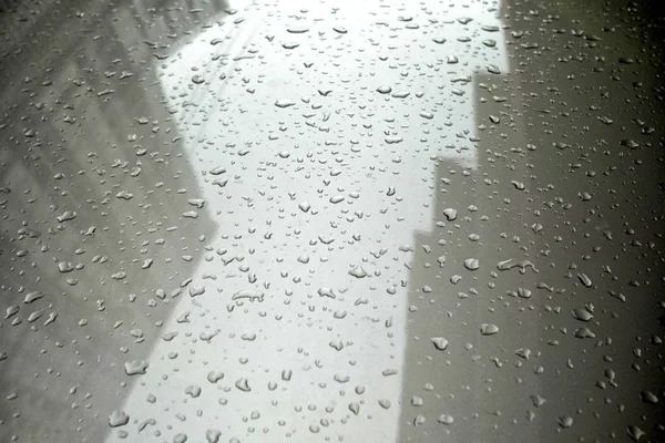 Close Raindrops Car Bonnet Reflection Buildings — Stock Photo, Image