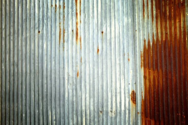 旧生锈的锌墙结构背景 — 图库照片
