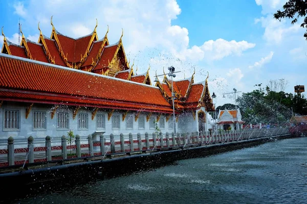 Kunstmatige Gracht Naast Wat Benchamabophit Temple — Stockfoto