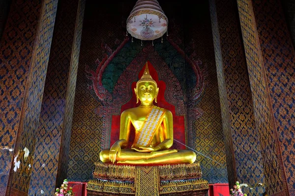 Altes Goldenes Buddha Bild Haupthalle Wat Intharam Tempel Bangkok Thailand — Stockfoto