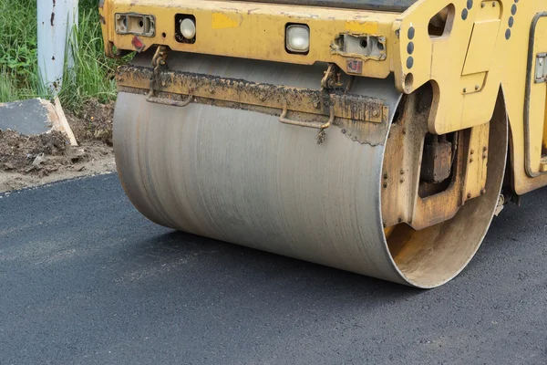 Verdichtend asfalt voor rollers — Stockfoto