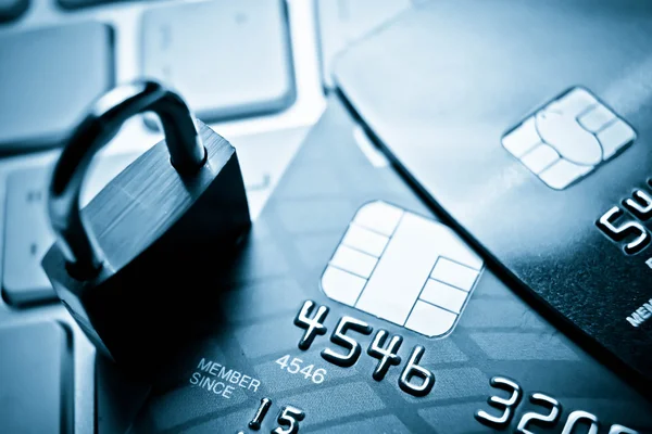 Blokada bezpieczeństwa na karty kredytowe — Zdjęcie stockowe