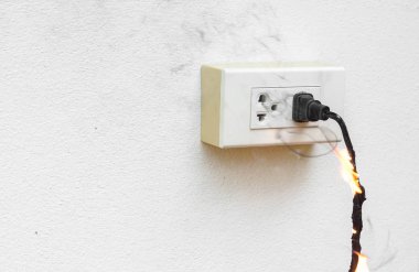 Elektrik kısa devre