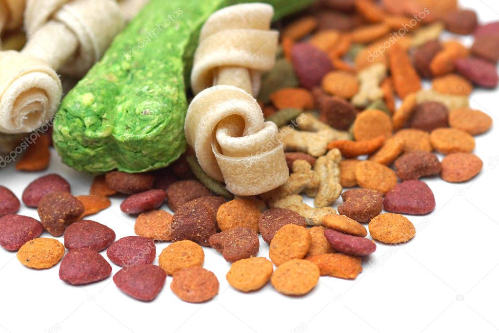 Different types of dog food