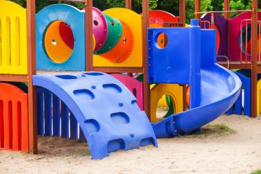 çocuklar için renkli Bahçesi