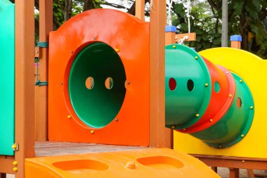 çocuklar için renkli Bahçesi