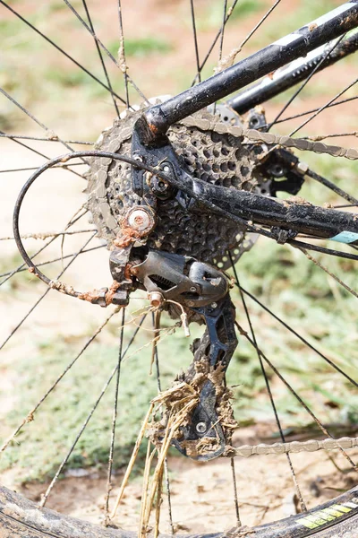 Cycling in wet condition — Stock Photo, Image