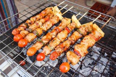 Barbekü Izgara üzerinde