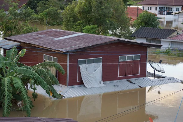 Überflutete Häuser Durch Starkregen — Stockfoto