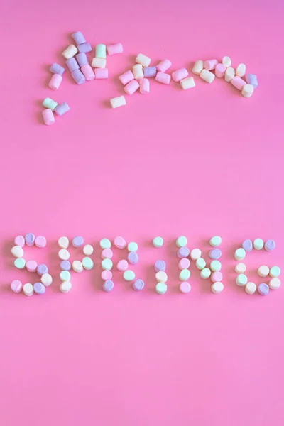 Lettering άνοιξη marshmallow σεζόν για ευχετήρια κάρτα, πρότυπο πρόσκλησης. επιστολόχαρτο φόντο προτύπου αφίσας — Φωτογραφία Αρχείου