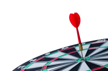 Shot kırmızı dart oku tahtası ile copyspa ortasına kadar kapatın