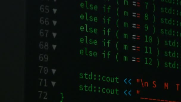 Programmeraren bläddra uppåt och nedåt och kontrollera koden för redigering futuristiska teknik koncept — Stockvideo