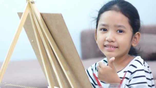 Asiática Niña Dibujo Pintura Papel Arte Para Educación Concepto — Vídeo de stock