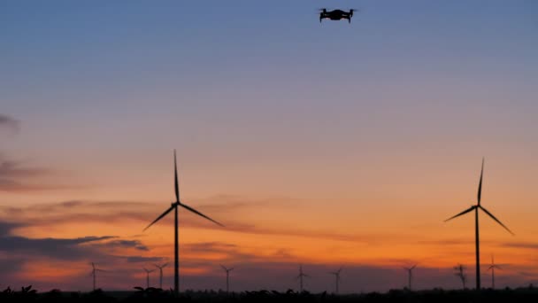 Drone Volant Pour Prendre Des Photos Des Vidéos Crépuscule Coucher — Video