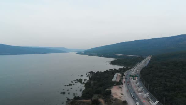 Drone Shot Flygfoto Konstruktion Motorväg Expressväg Toll Nästan Naturliga Big — Stockvideo