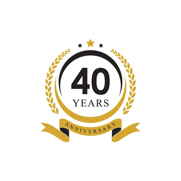 40. yıl dönümü çemberi, çelenk ve kurdele takılı.