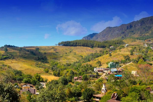 Berg im Norden Thailands — Stockfoto