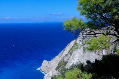 İnanılmaz bir deniz manzarası.