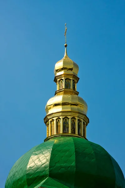 Church Green Roof Golden Dome Sky — Stock Photo, Image