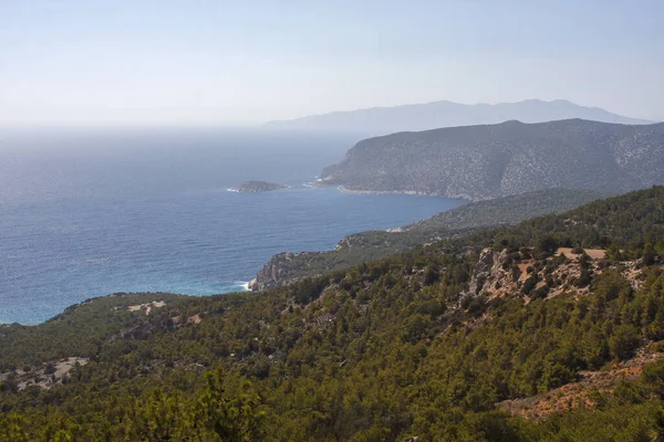 Piękny Widok Morze Góry Wyspie Rodos — Zdjęcie stockowe