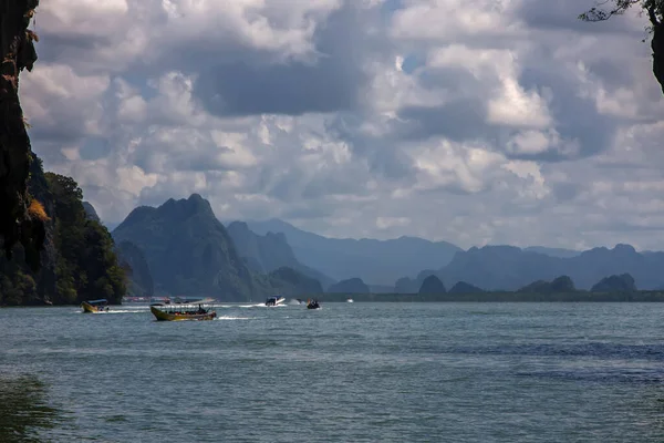Las Islas Rocosas Una Las Principales Atracciones Tailandia — Foto de Stock