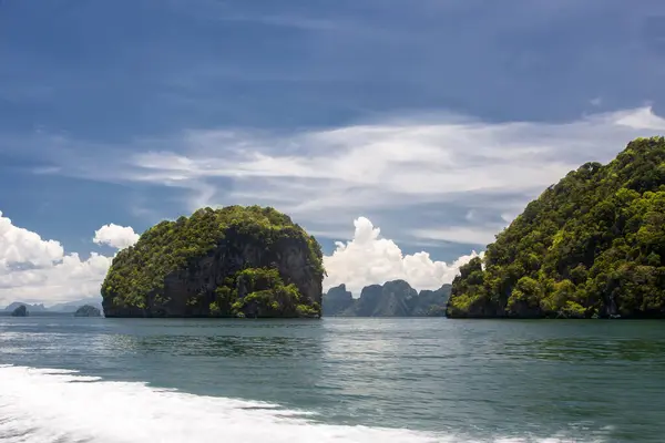 Les Îles Rocheuses Une Des Principales Attractions Thaïlande — Photo