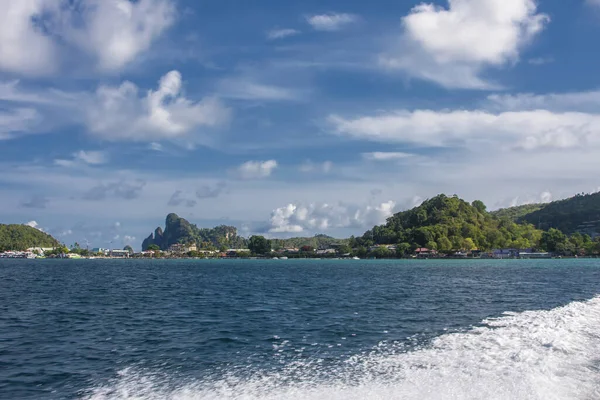 Les Îles Rocheuses Une Des Principales Attractions Thaïlande — Photo