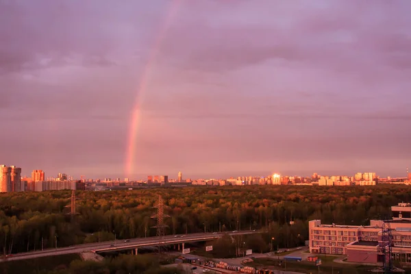 Regenboog Het Bos Stad Verte — Stockfoto