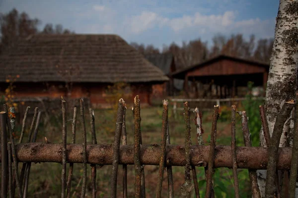 Recinzione Vimini Tyn Nel Villaggio Ucraino — Foto Stock