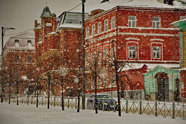 Queda Neve Nas Ruas Kazan República Tartaristão Rússia — Fotografia de Stock