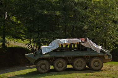 Rusya 'nın Sochi şehrinde keşif zırhlı personel taşıyıcısı..