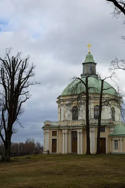 Main Building Orthodox Church Menshikov Palace Oranienbaum Russia — Stock Photo, Image
