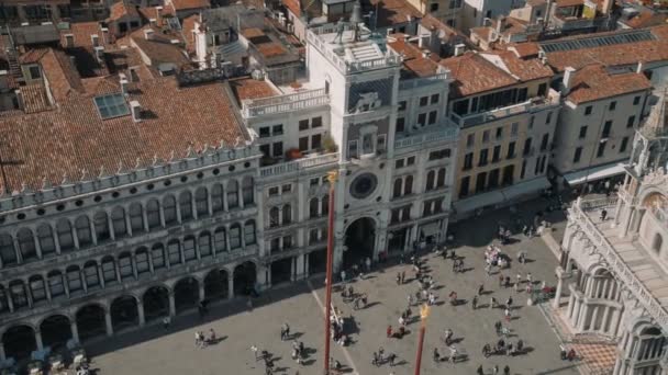 Havadan görünümü Venedik st kare işaretler. Piazza San Marco — Stok video