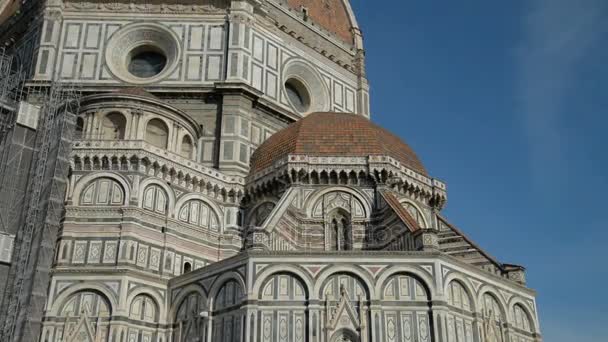 The cattedrale di santa maria del fiore englisch: cathedral of saint maria of the flower in florence, italien. — Stockvideo